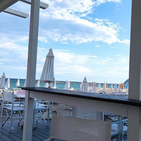 Hotel Fortuna 산토바르톨로메오알마레 외부 사진